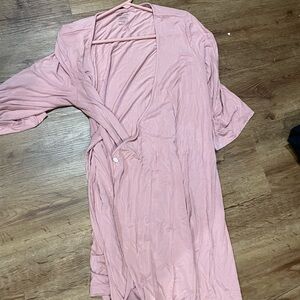 Caden Lane Maternity Robe